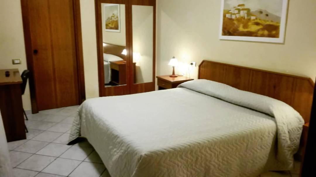 Sorbo Serpico Guesthouse Il Ciliegio מראה חיצוני תמונה