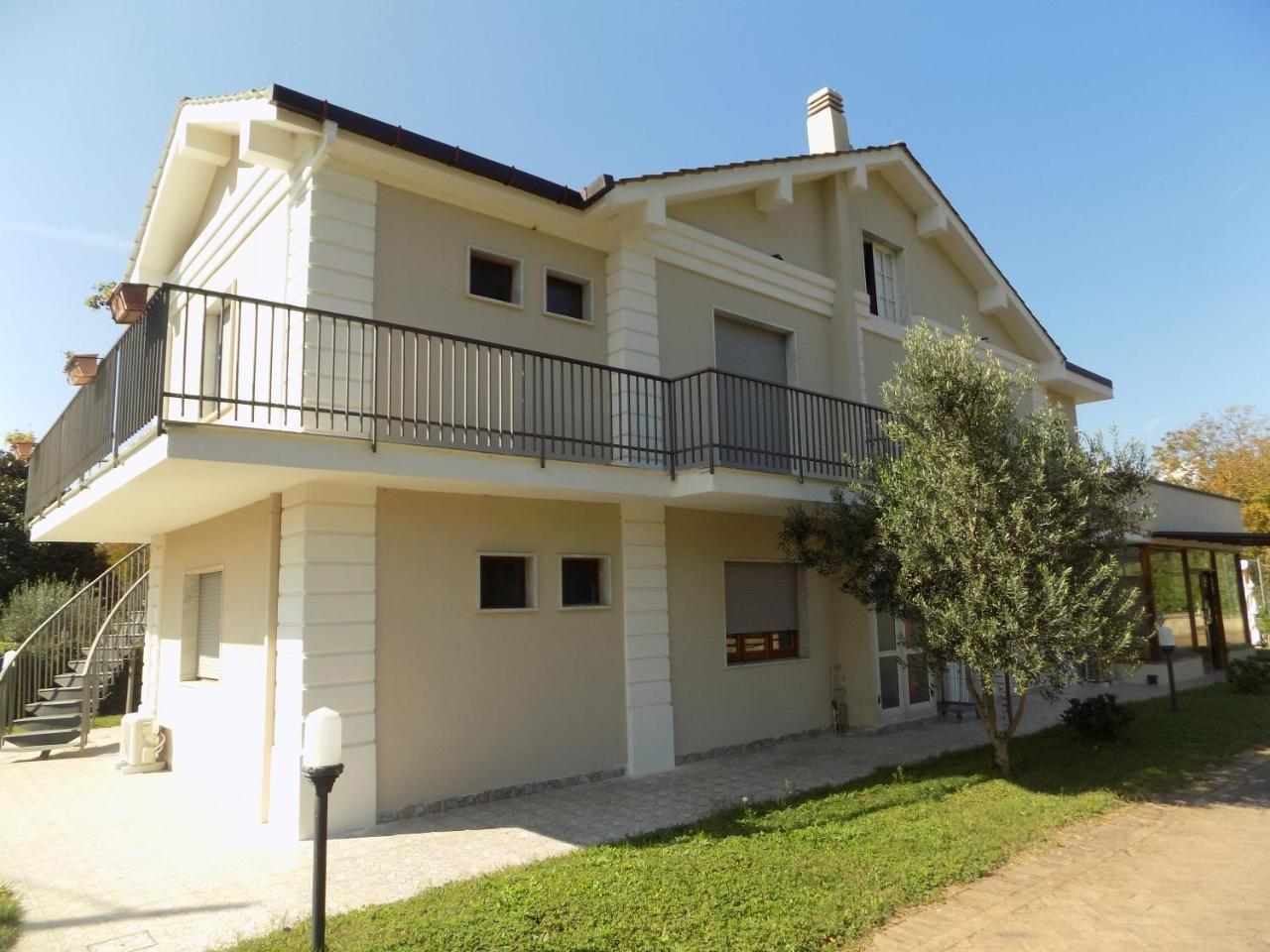 Sorbo Serpico Guesthouse Il Ciliegio מראה חיצוני תמונה